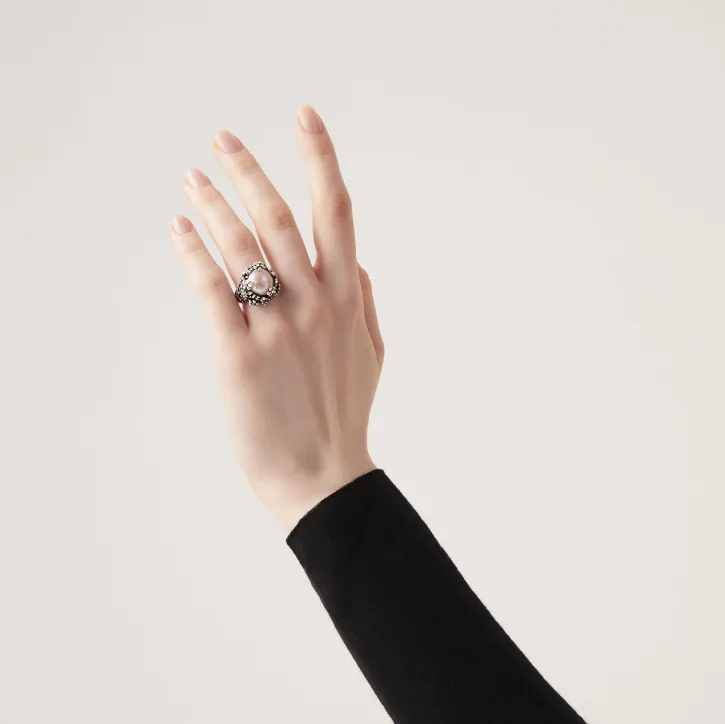 Anello Blossom indossato